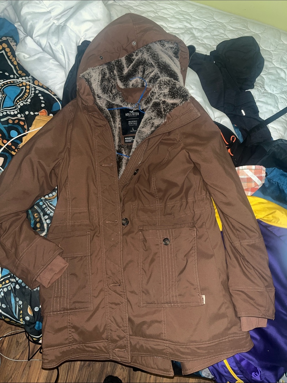 Hollister Sherpa Winter woman’s jacket , large